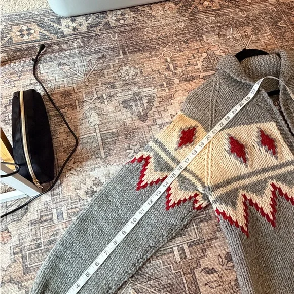 Gray Shawl Collar Zip Sweater with Red and Cream Pattern - Picture 7 of 8